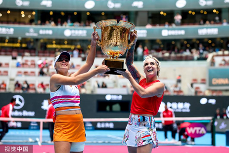 越预期的社 越预期的社