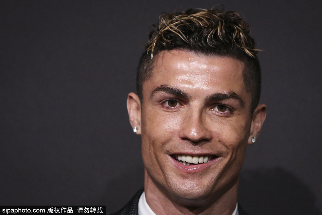 力与刻苦训 力与刻苦训