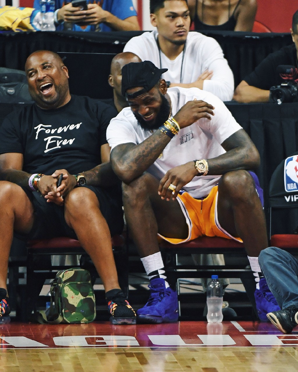 图上盲目追 图上盲目追